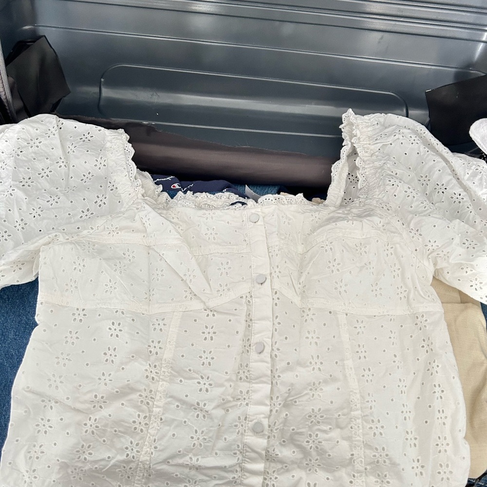Brand new. Never worn. White puff sleeve minidress.